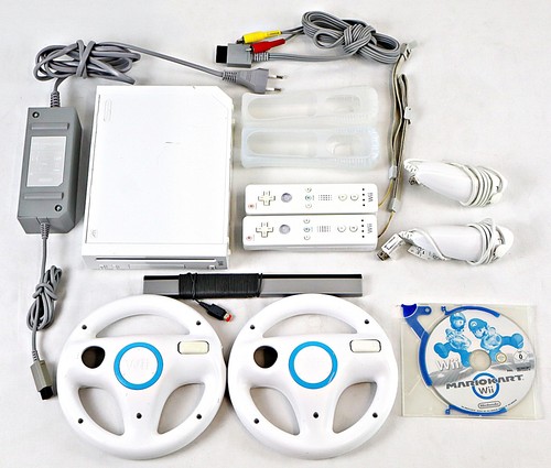 Nintendo wii controller - +2x,