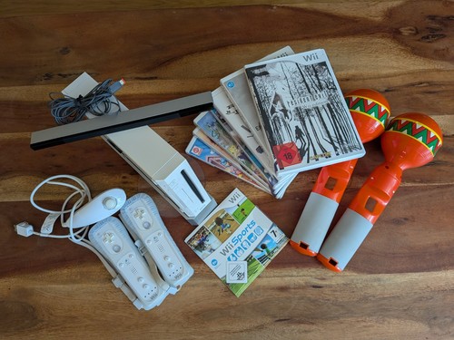 Nintendo wii mit wiimotes 1 - 2, wiimotes,